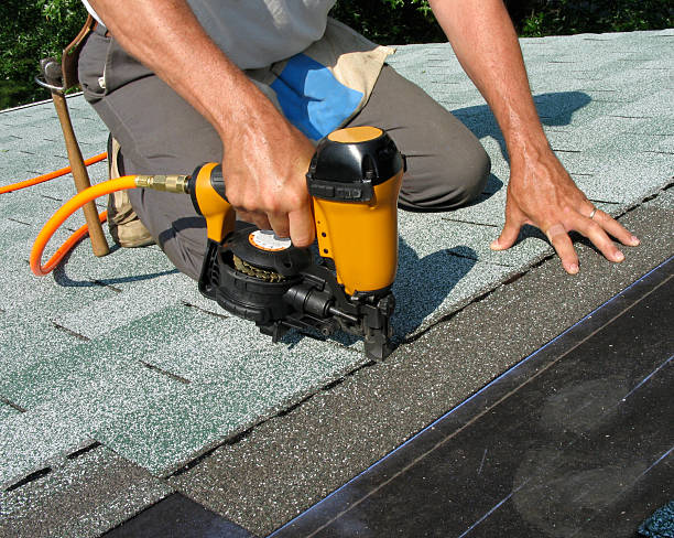 Best Emergency Roof Repair  in West Salem, WI
